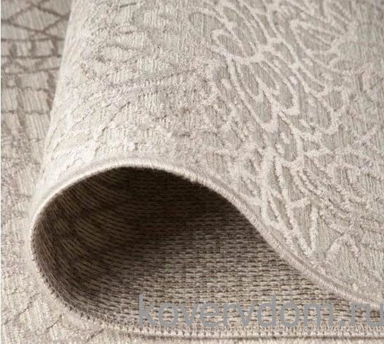 Тонкий ковер RIVA 1668 76