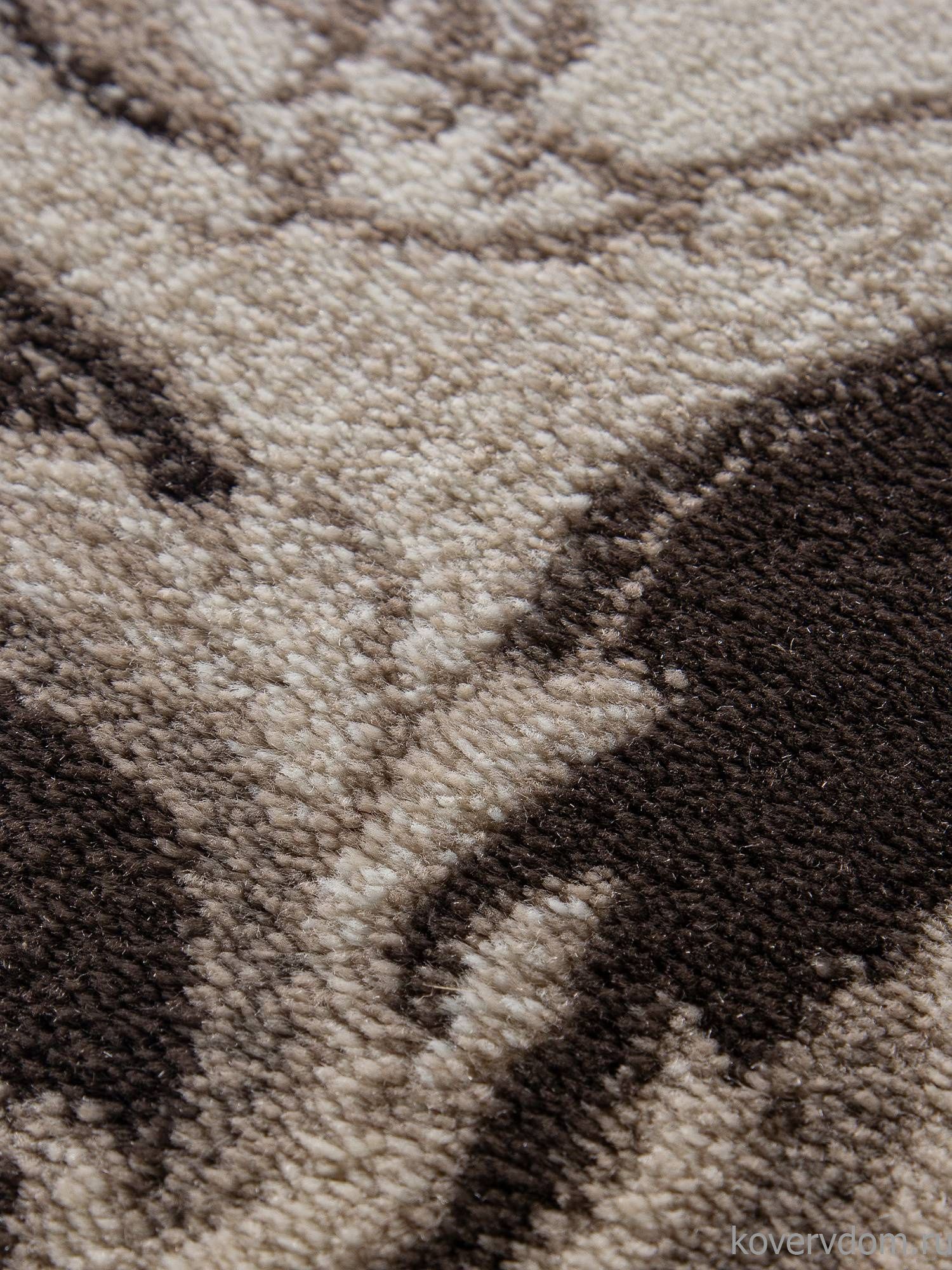 Ковер VALENCIA DELUXE 4015 BROWN Ковер VALENCIA DELUXE 4015 BROWN